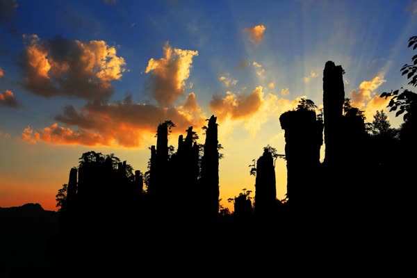 Zhangjiajie Scenery Photo Exhibition Tours Four Major Rail Hubs - Tianmen Mountain National Forest Park